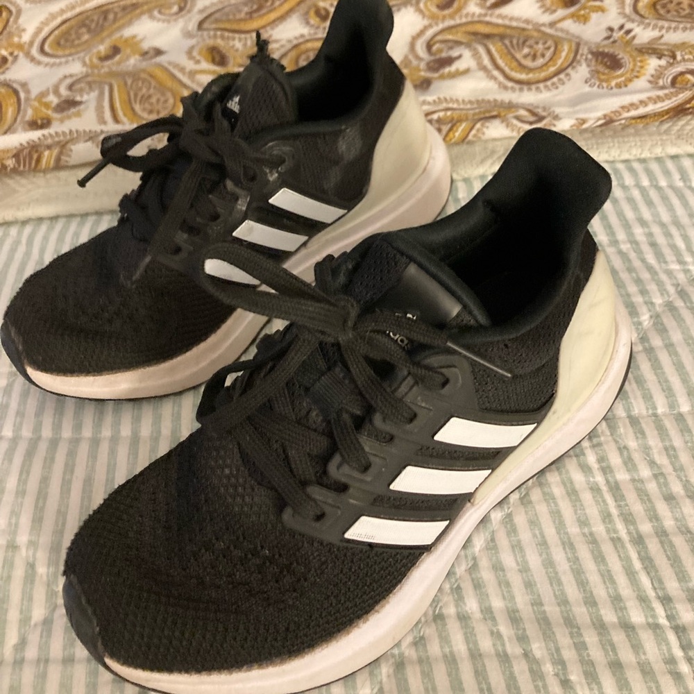 ADIDAS Kids' Ubounce DNA Running Sneaker Sz 13